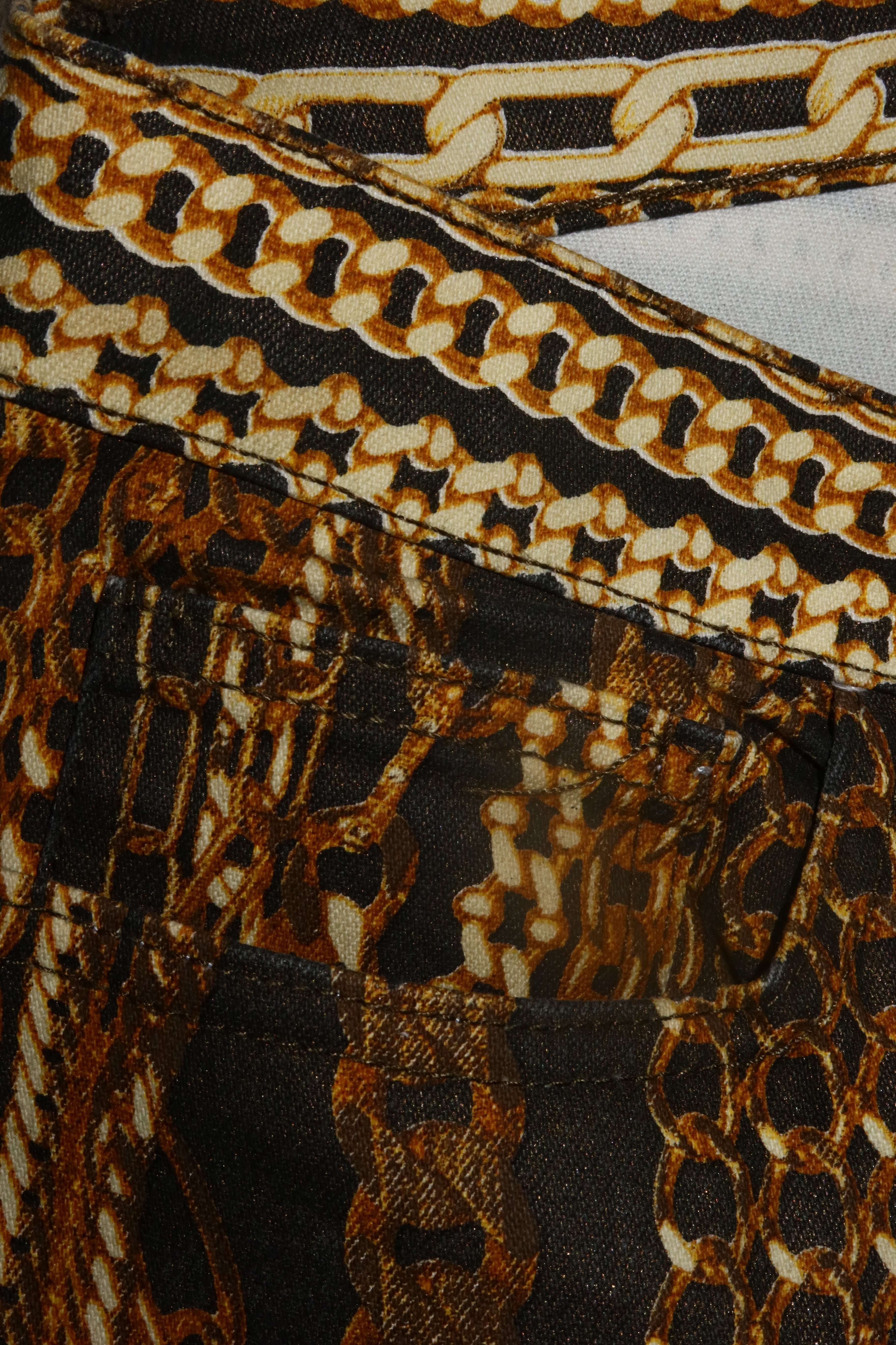 FW2003 ARCHIVE ROBERTO CAVALLI Black Chain Print Matching Set