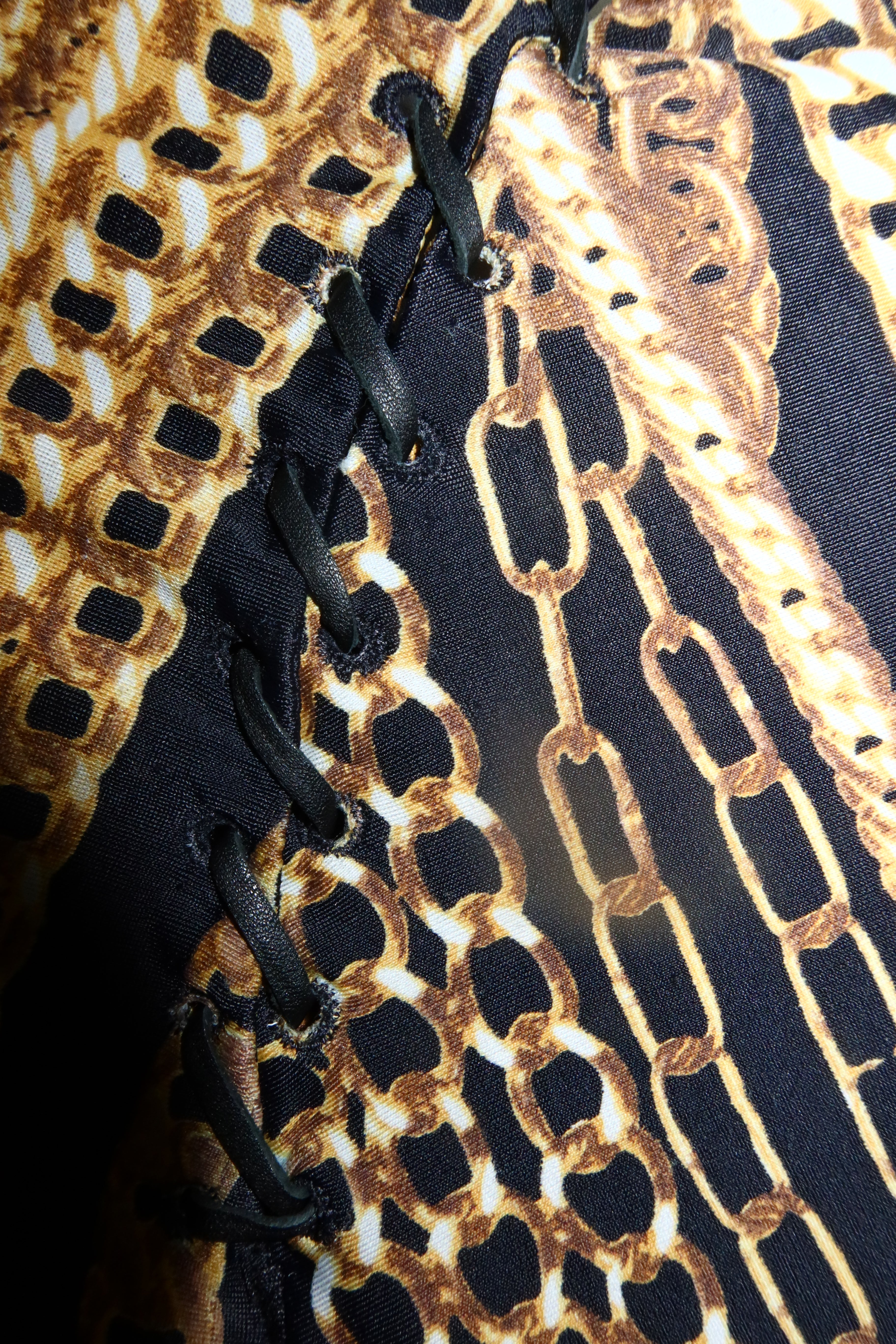 FW2003 ARCHIVE ROBERTO CAVALLI Black Chain Print Matching Set